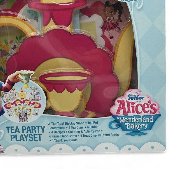 Disney Junior Alice's Wonderland Bakery 35 Piece TEA PARTY Playset for 4 - NEW - Picture 2 of 7